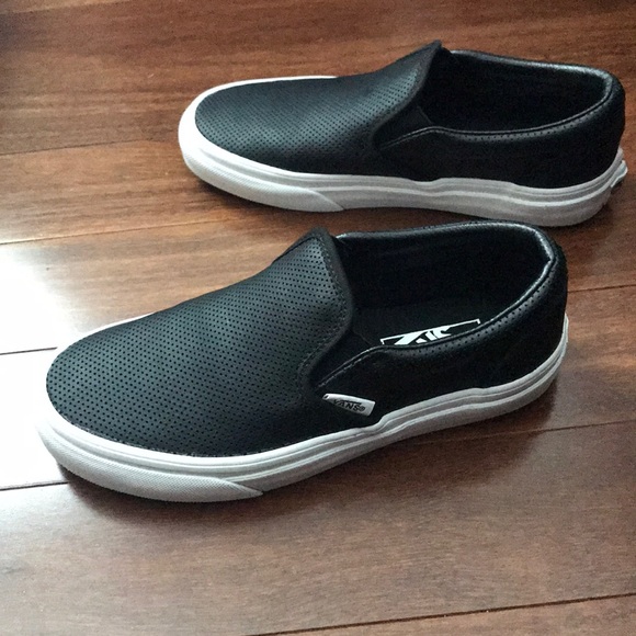 Vans - Picture 3 of 6